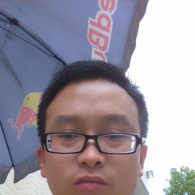 阿博最新时尚潮流引领者，领略时尚之巅的魅力！